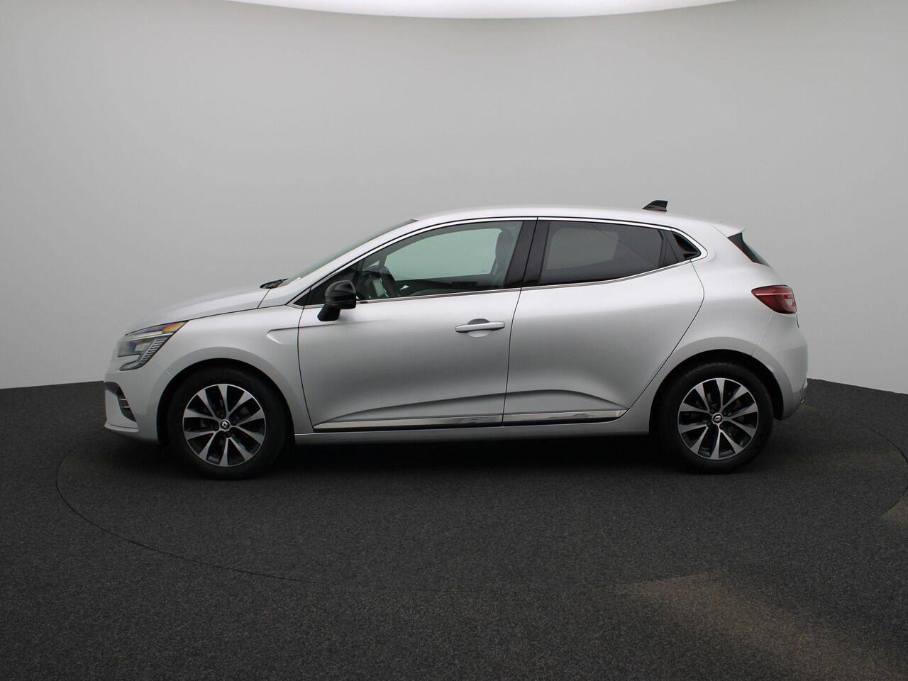 Renault CLIO 1.0 TCe 90Pk Techno | Navigatie | Keyless Entry & Go | Apple Carplay/Android Auto | Parkeersensoren & Camera | Bluetooth | Climate Control | Lichtmetalen Velgen | Privacy Glass |