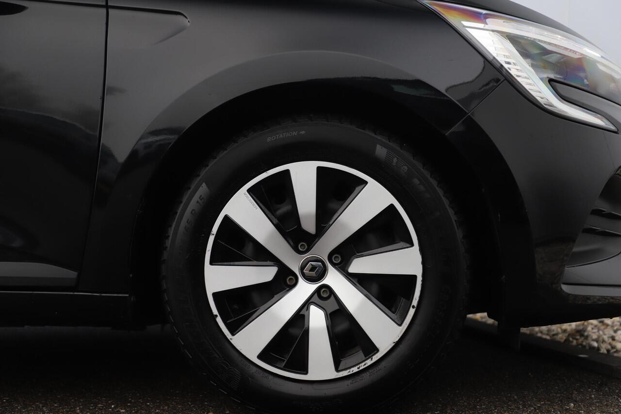 Renault CLIO 1.0 TCe 90 Equilibre 6-Bak Navigatie Carplay Android Airco Cruise Control Rijstrooksensor Parkeersensor