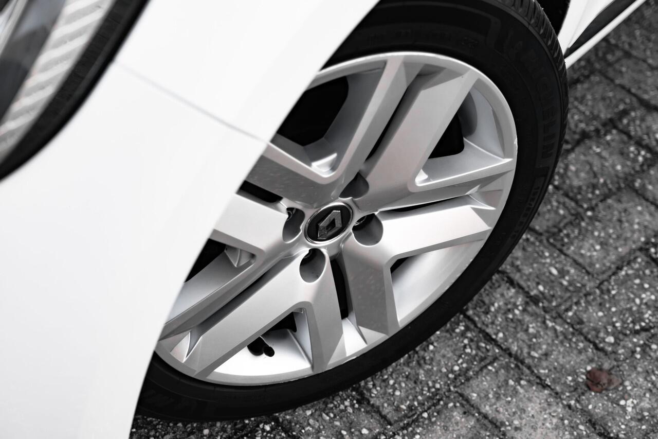 Renault CLIO 1.0 TCe Bi-Fuel Zen | Airco | Parkeersensoren achter | | incl. Bovag rijklaarpakket met 12 maanden garantie |