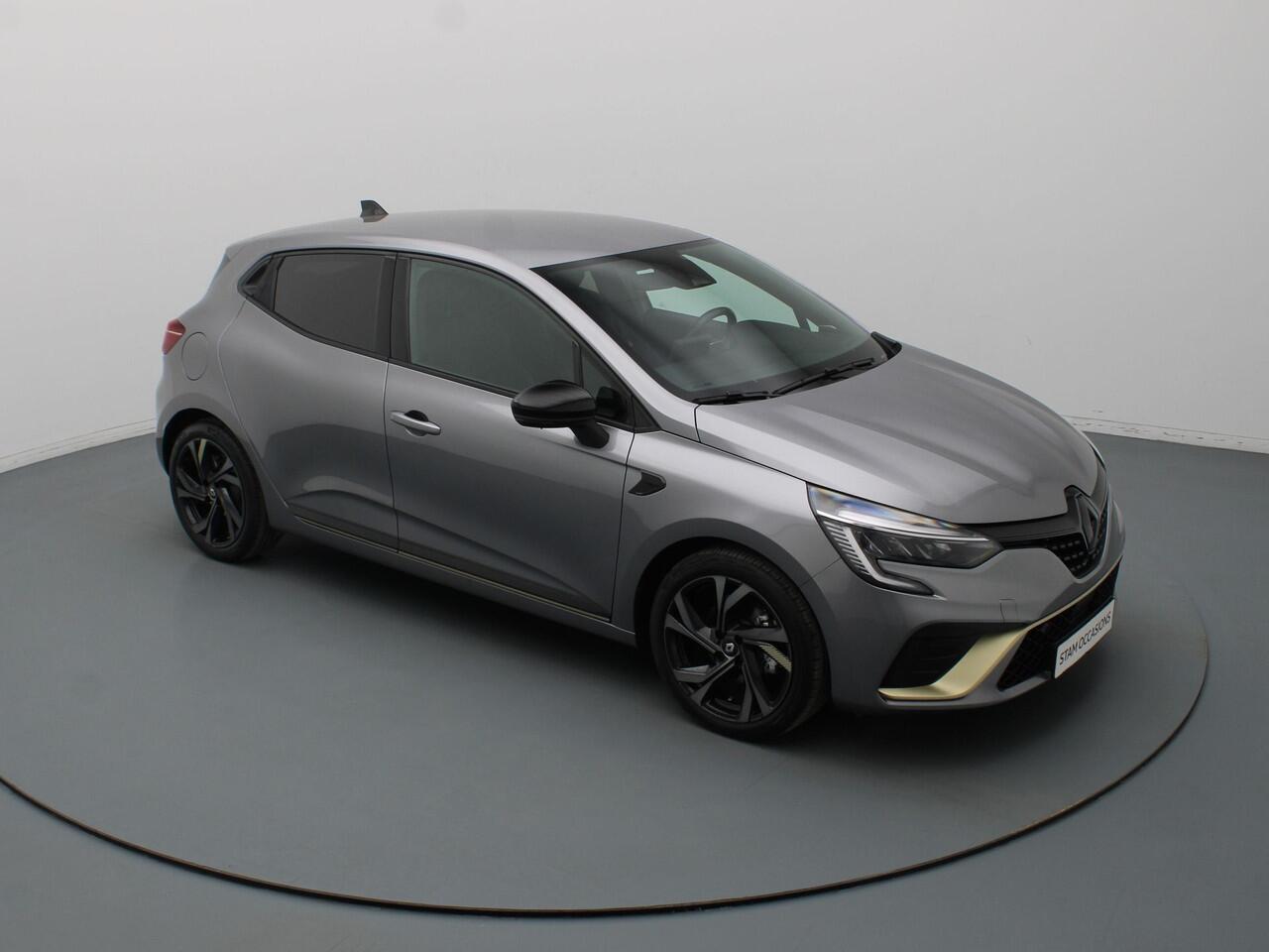 Renault CLIO 145pk E-Tech Hybrid E-Tech Engineered Automaat Camera | Cruise | Navi | Parkeersens. v+a | Stoelverw.