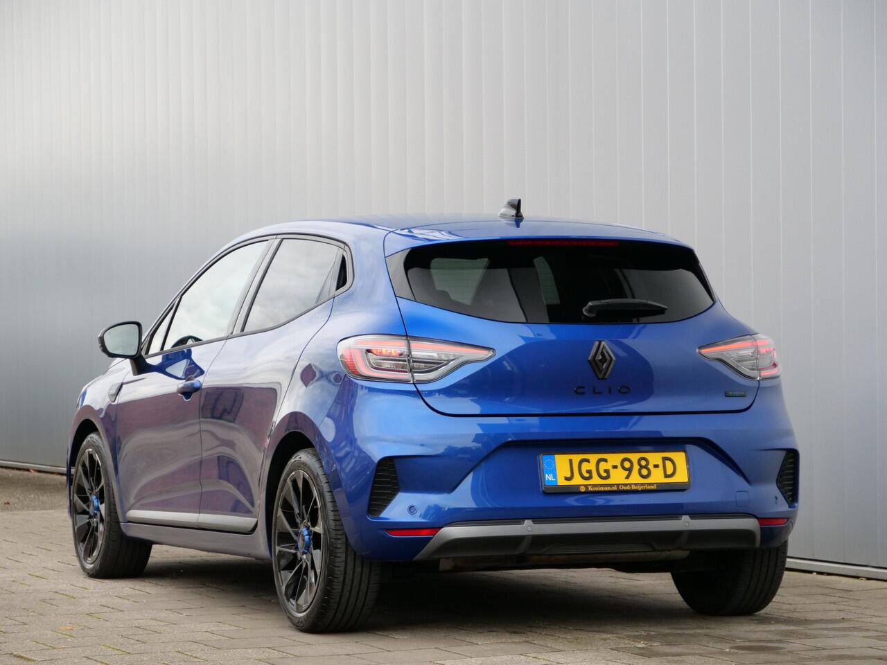 Renault CLIO 1.6 E-Tech Full Hybrid 145 Pk esprit Alpine Automaat Camera / Apple Carplay / DAB / Navigatie