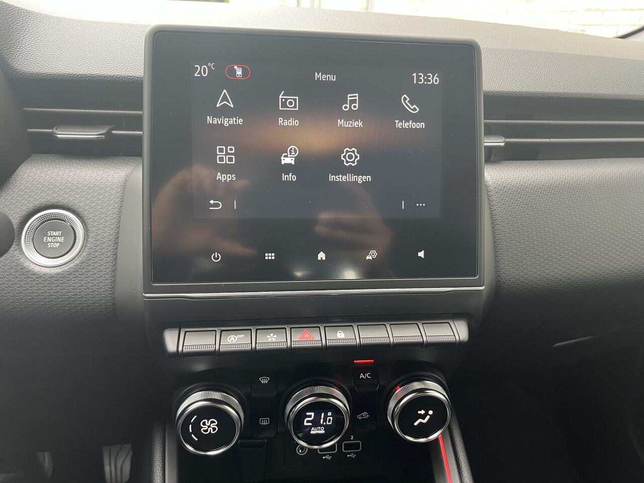 Renault CLIO TCe 100 EDC ( automaat ) Intens | automaat | | incl. Bovag rijklaarpakket met 12 maanden garantie |