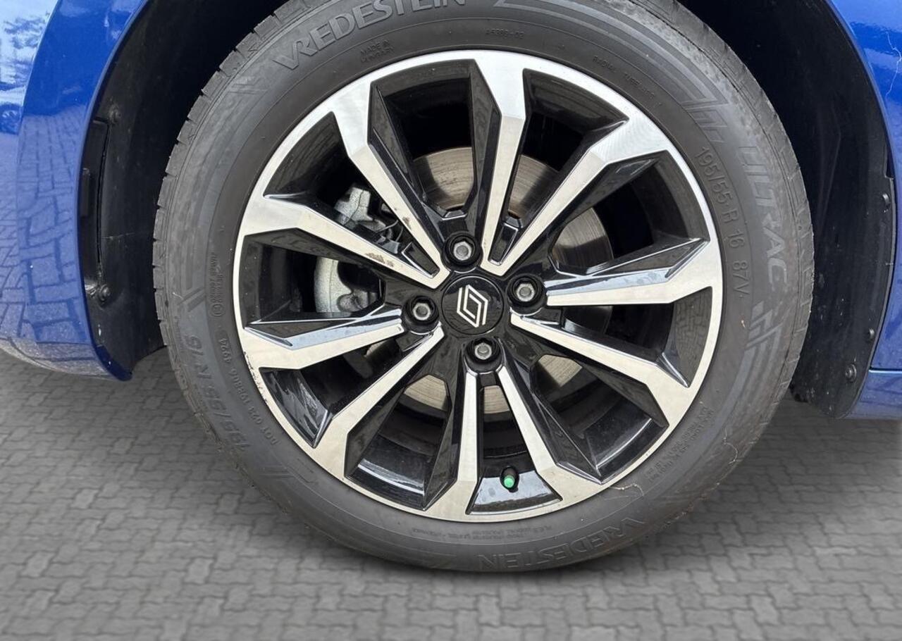 Renault CLIO 1.6 E-Tech Full Hybrid 145 techno