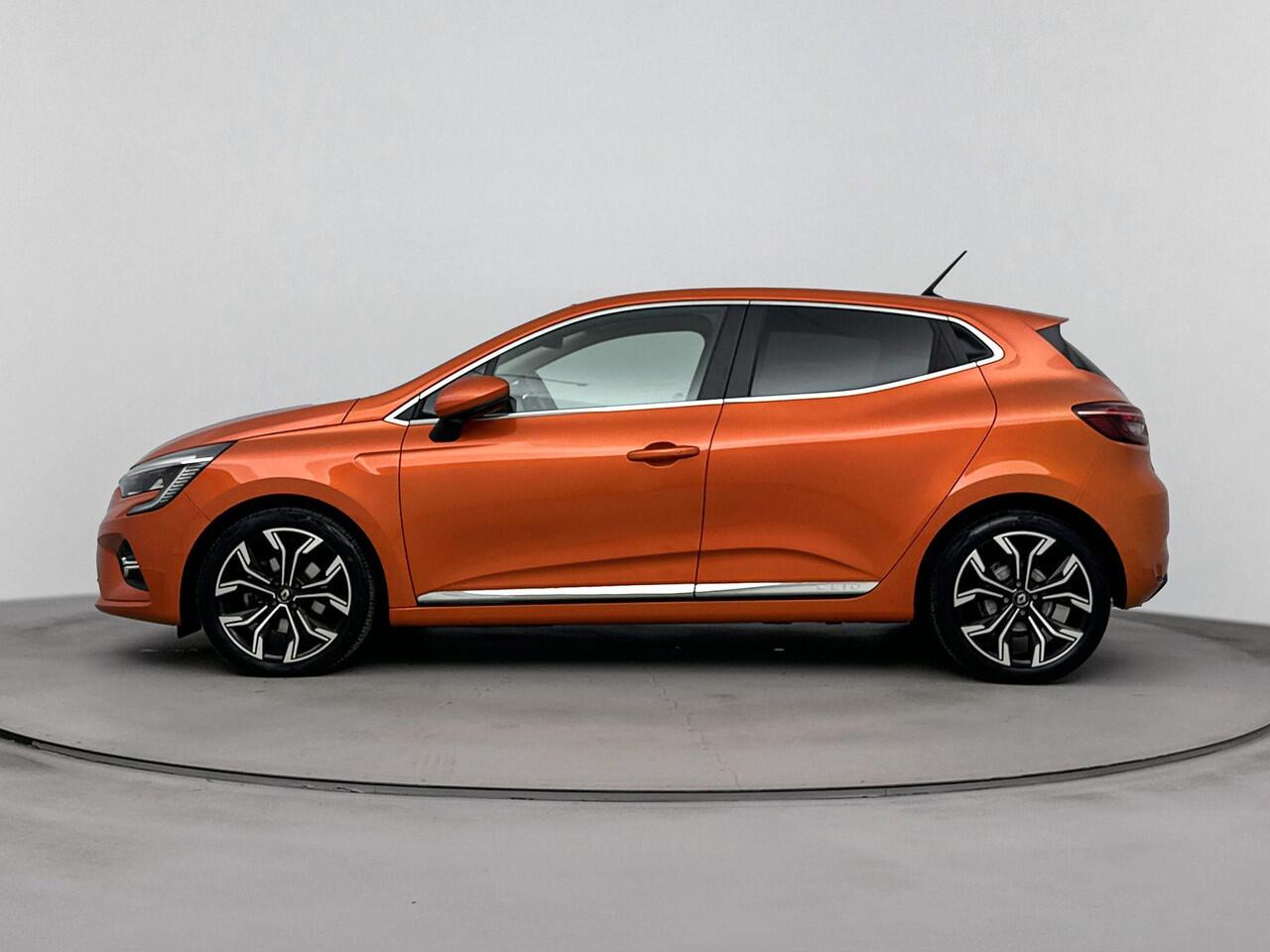 Renault CLIO 1.3 TCe Intens 130PK | Automaat | Lichtmetalen Velgen 17" | Achteruitrijcamera | Apple CarPlay & Android Auto