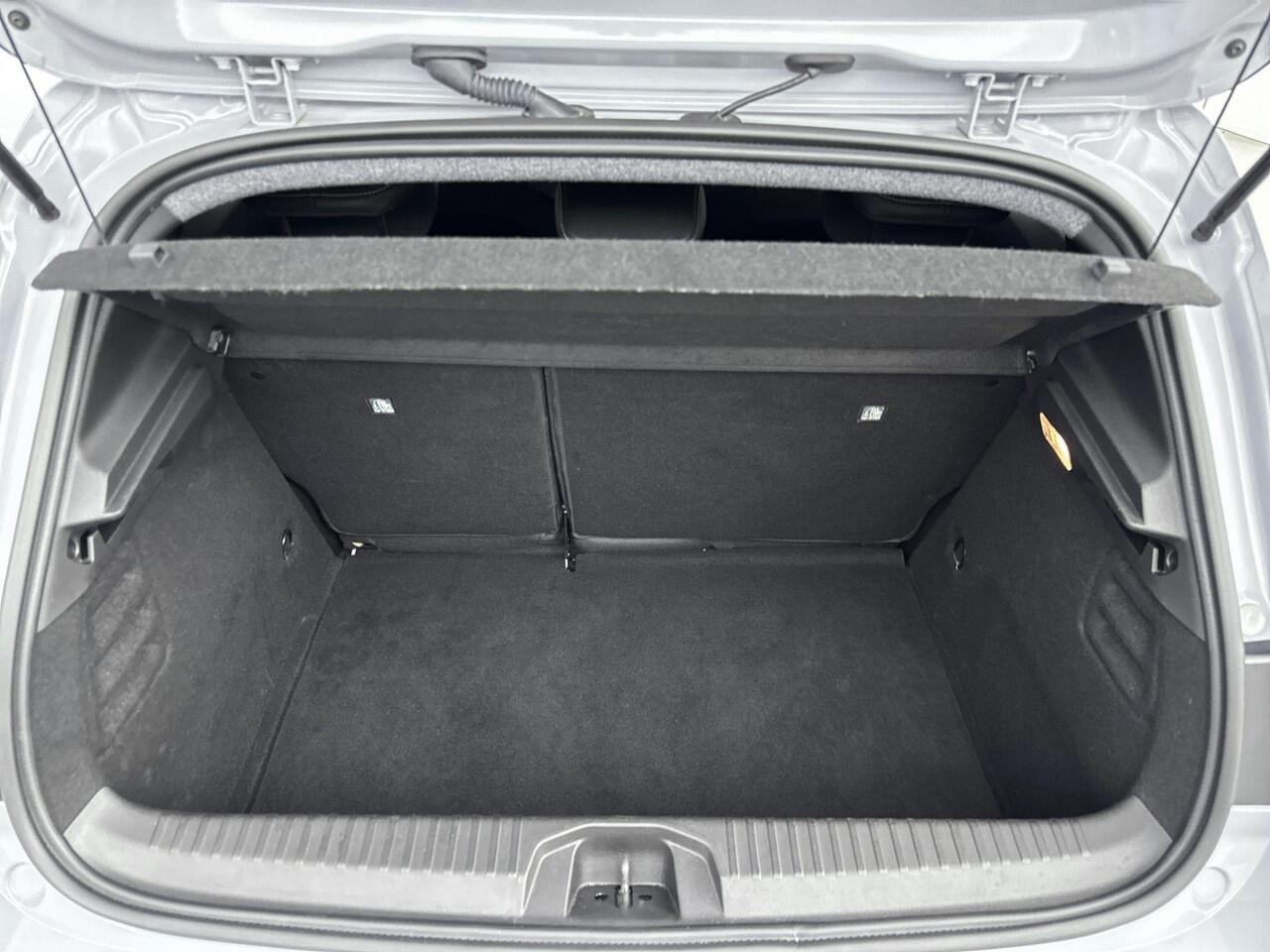 Renault CLIO 1.0 TCe 90 GPF techno | Apple Carplay & Android Auto | | Licht metalen velgen 16 | Bluetooth | Cruise Control | Navigatie