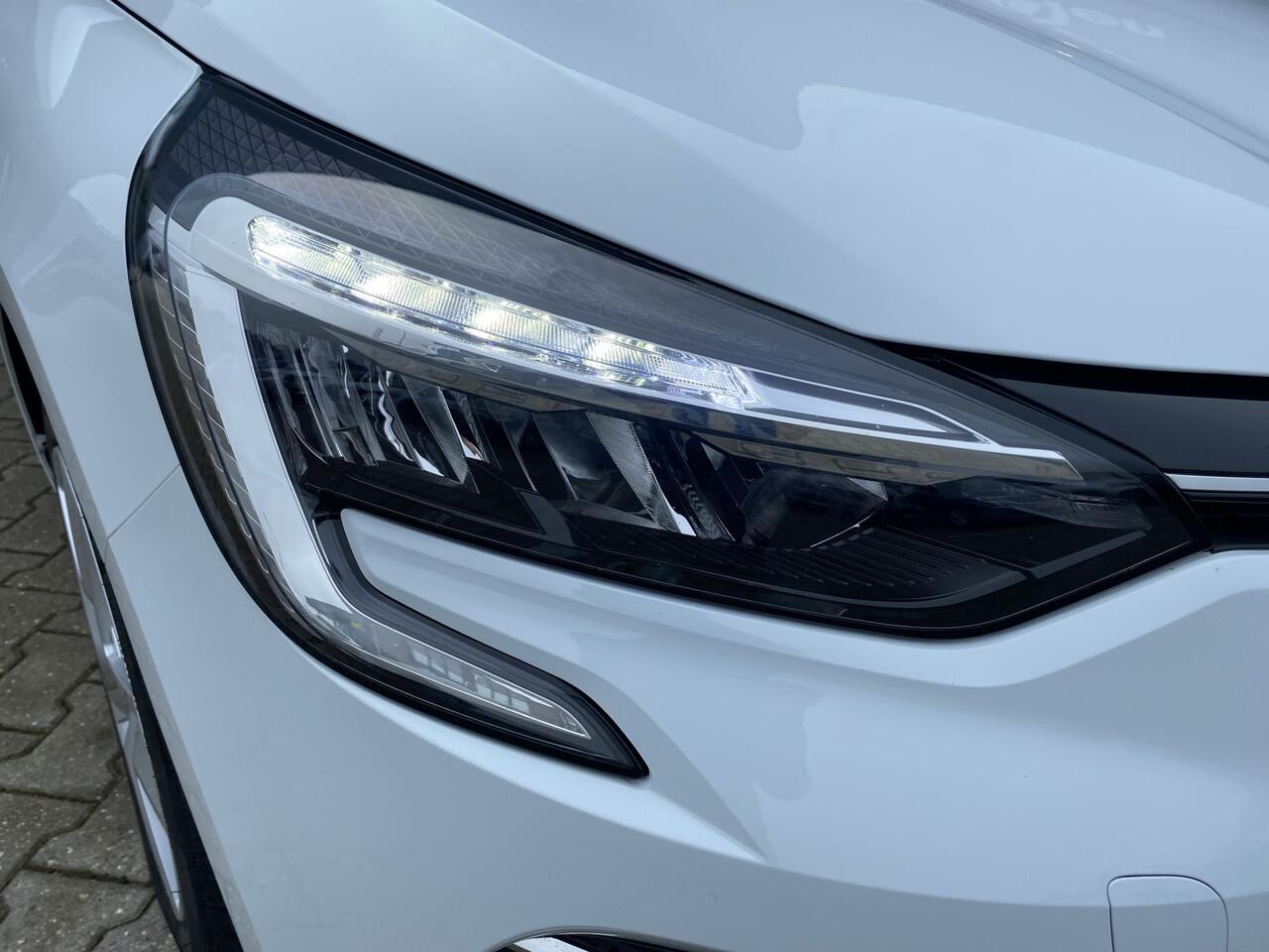 Renault CLIO 1.6 E-Tech Hybrid 140 Business Zen App Connect, Cruise Control & Climate Control