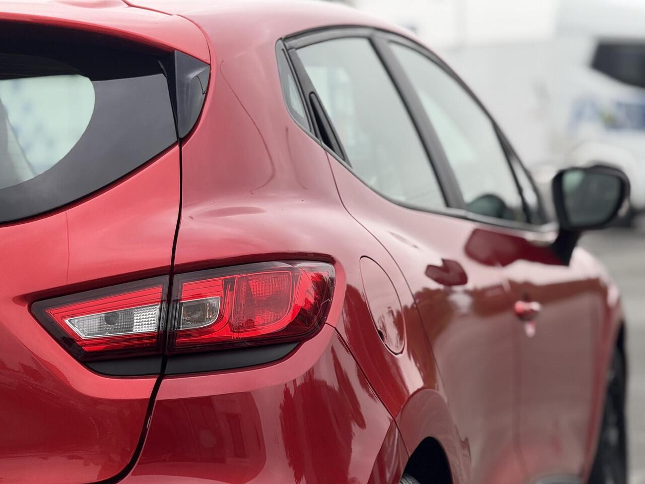 Renault CLIO 0.9 TCe Zen CARPLAY/NAVI/CRUISE/AIRCO