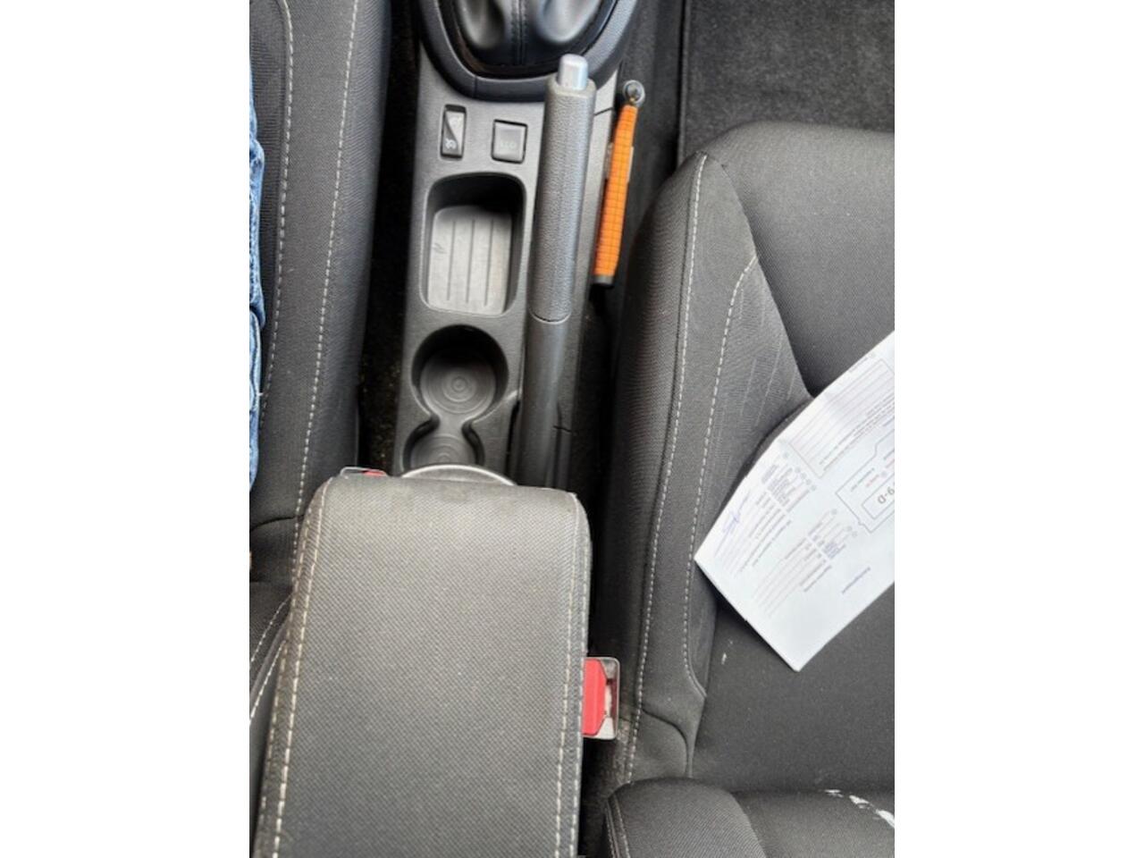 Renault CLIO Estate 0.9 TCe Limited 1 EIGENAAR * 2019 * DEALERONDERHOUDEN *