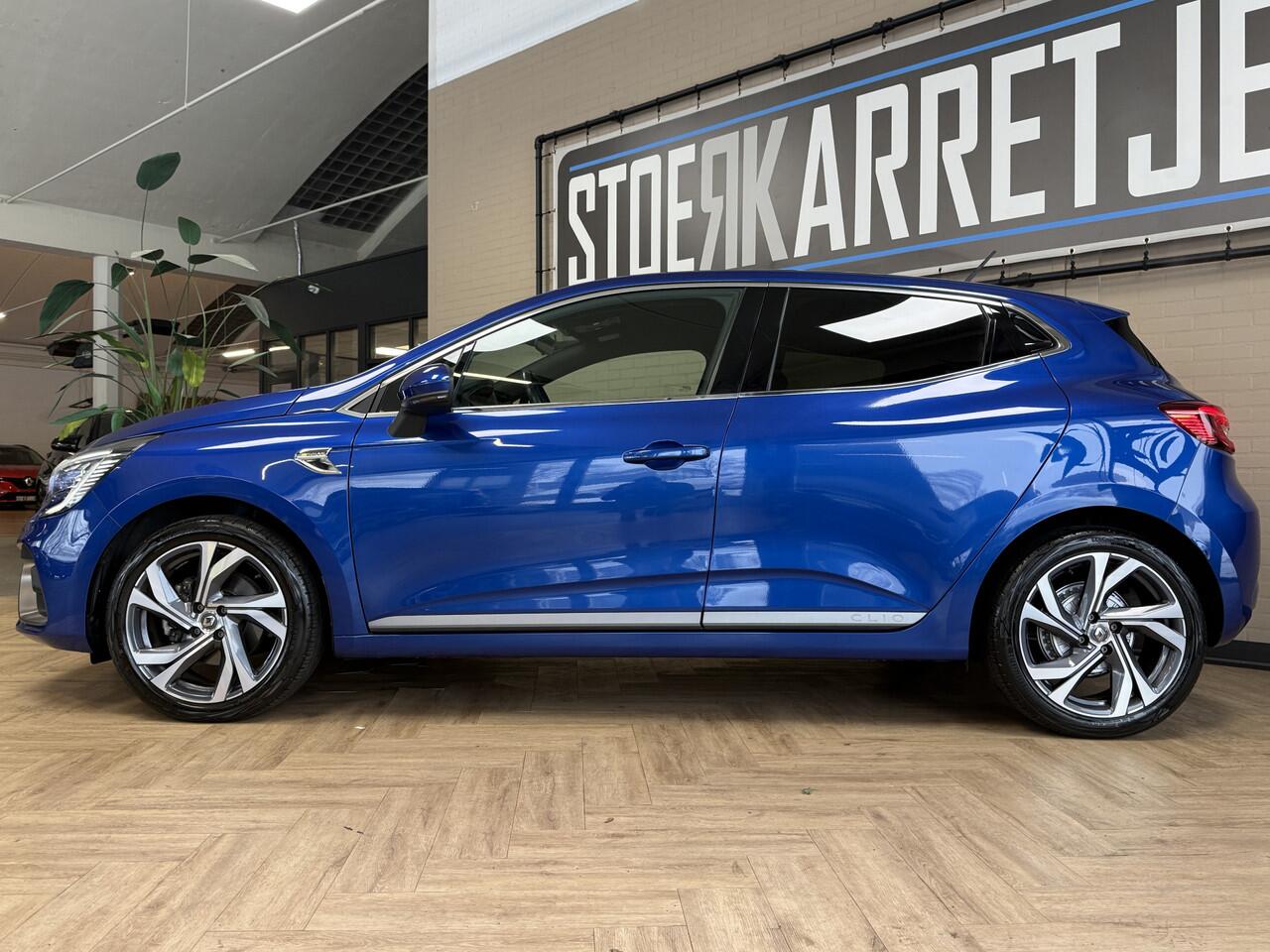 Renault CLIO 1.3 TCe 130pk R.S. Line | Groot Navi | 17" | Camera | PDC V+A | Carplay | Led |