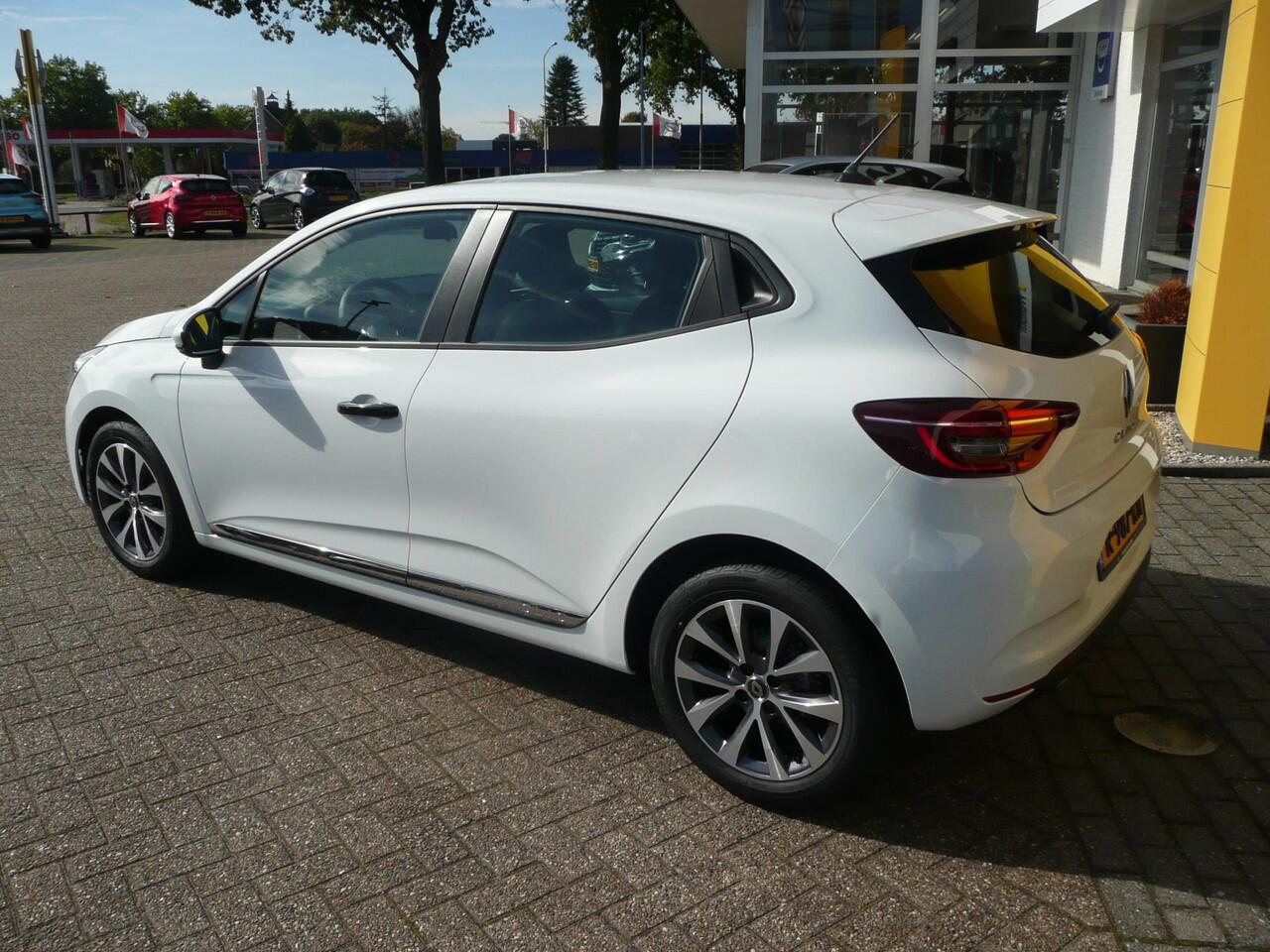 Renault CLIO TCe 90 Business Zen, 16"LM VELGEN NOIR/ BLACK & WHITE/ PARK ASSIST ACHTER/ AIRCO/ CRUISE CONTROLE/ ETC.. EN DEALER ONDERHOUDEN! en RIJKLAAR!