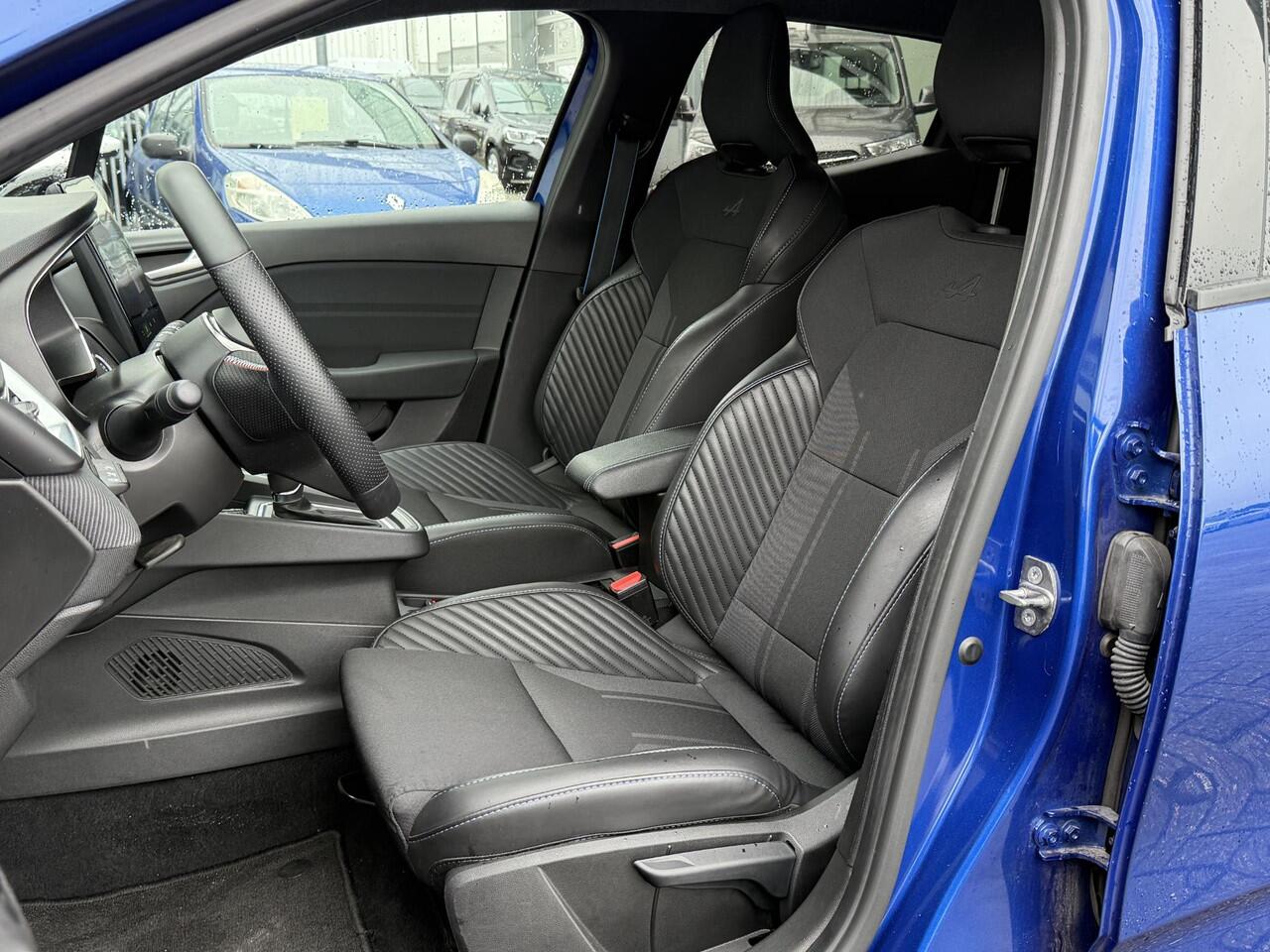 Renault CLIO 1.6 E-Tech Full Hybrid 145 esprit Alpine | Automaat | BOSE | 360° Camera | Navigatie