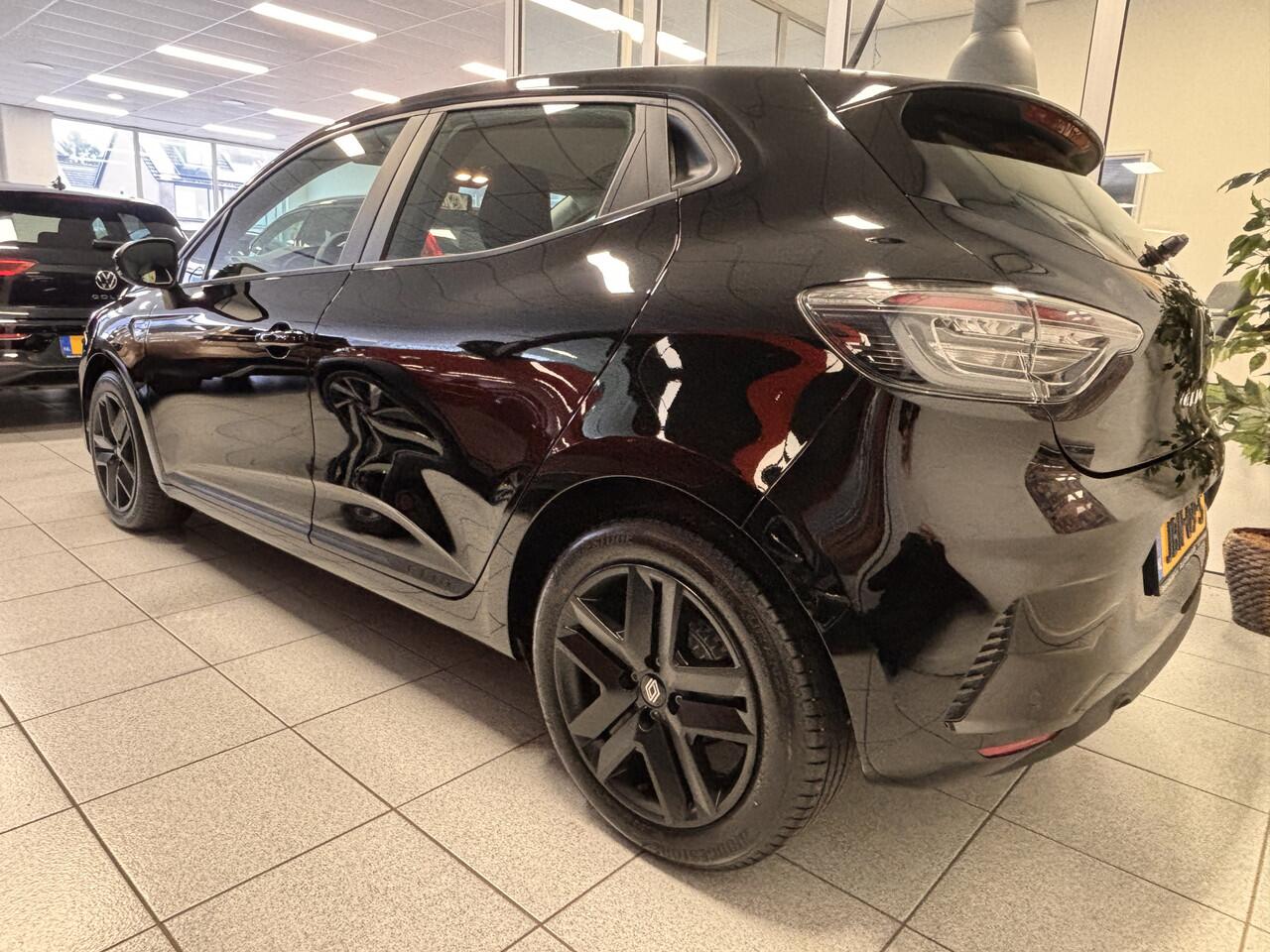 Renault CLIO 1.0 TCe 90 * AUTOMAAT * CAMERA *CARPLAY * PDC * STOELVERW. * KEYLESS