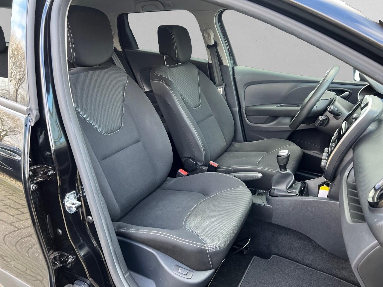 Renault CLIO Estate 0.9 TCe Zen AIRCO / STOELVERWARMING / NAVI