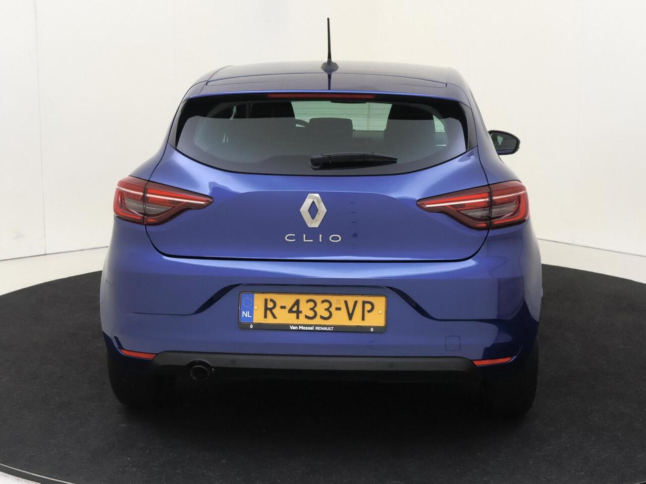 Renault CLIO 1.0 TCe 90 PK Equilibre Navigatie | Airco | Parkeersensoren Achter | Apple Carplay | Android Auto