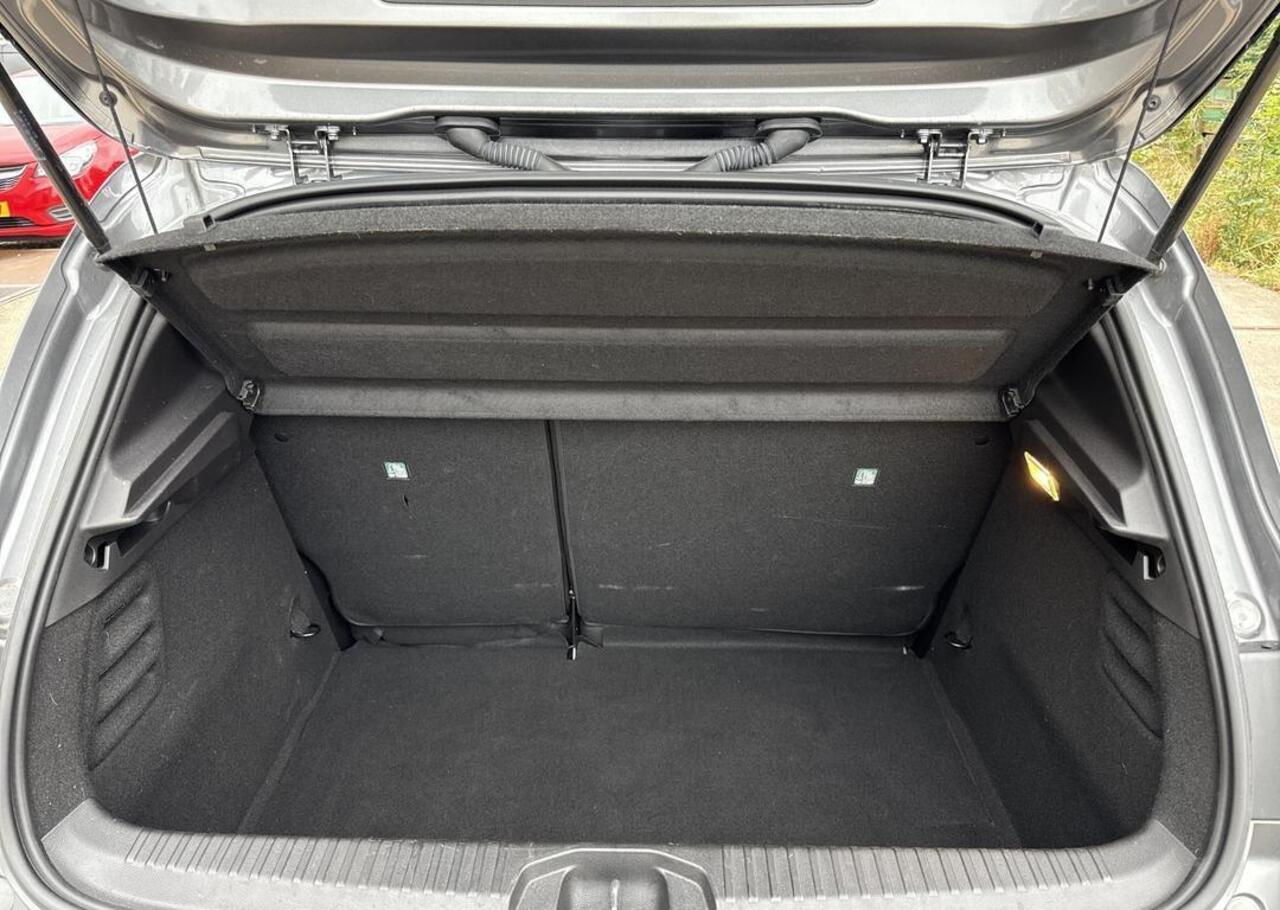 Renault CLIO 1.0 TCe 90 GPF techno - Demo