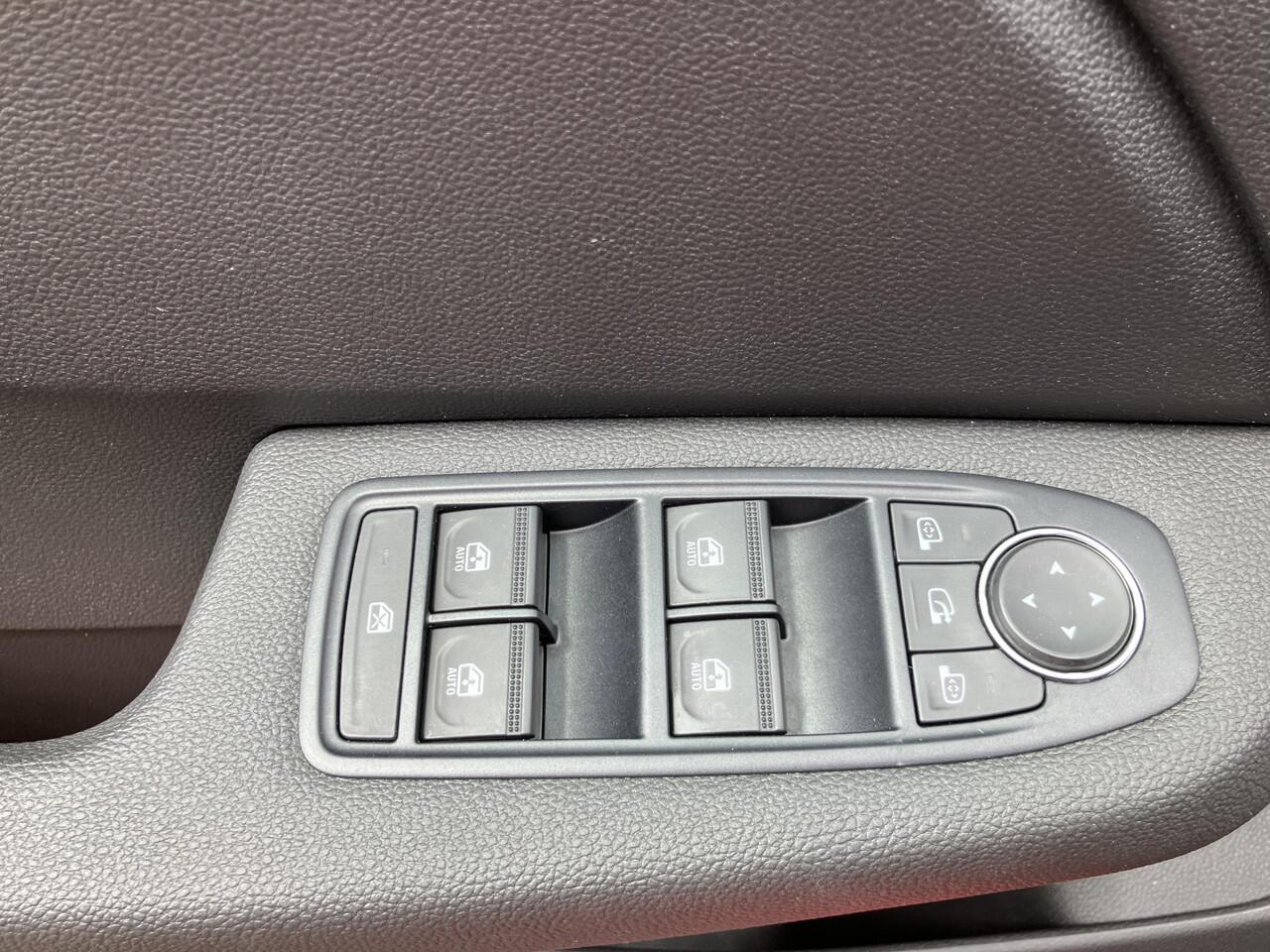 Renault CLIO 1.0 TCe 90 GPF Evolution * LM-Velgen, PDC, Donker Glas, Stoelverwarming, Navigatie, Reservewiel, Cruise Control, Licht/Regensensor, Apple CarPlay/Android Auto