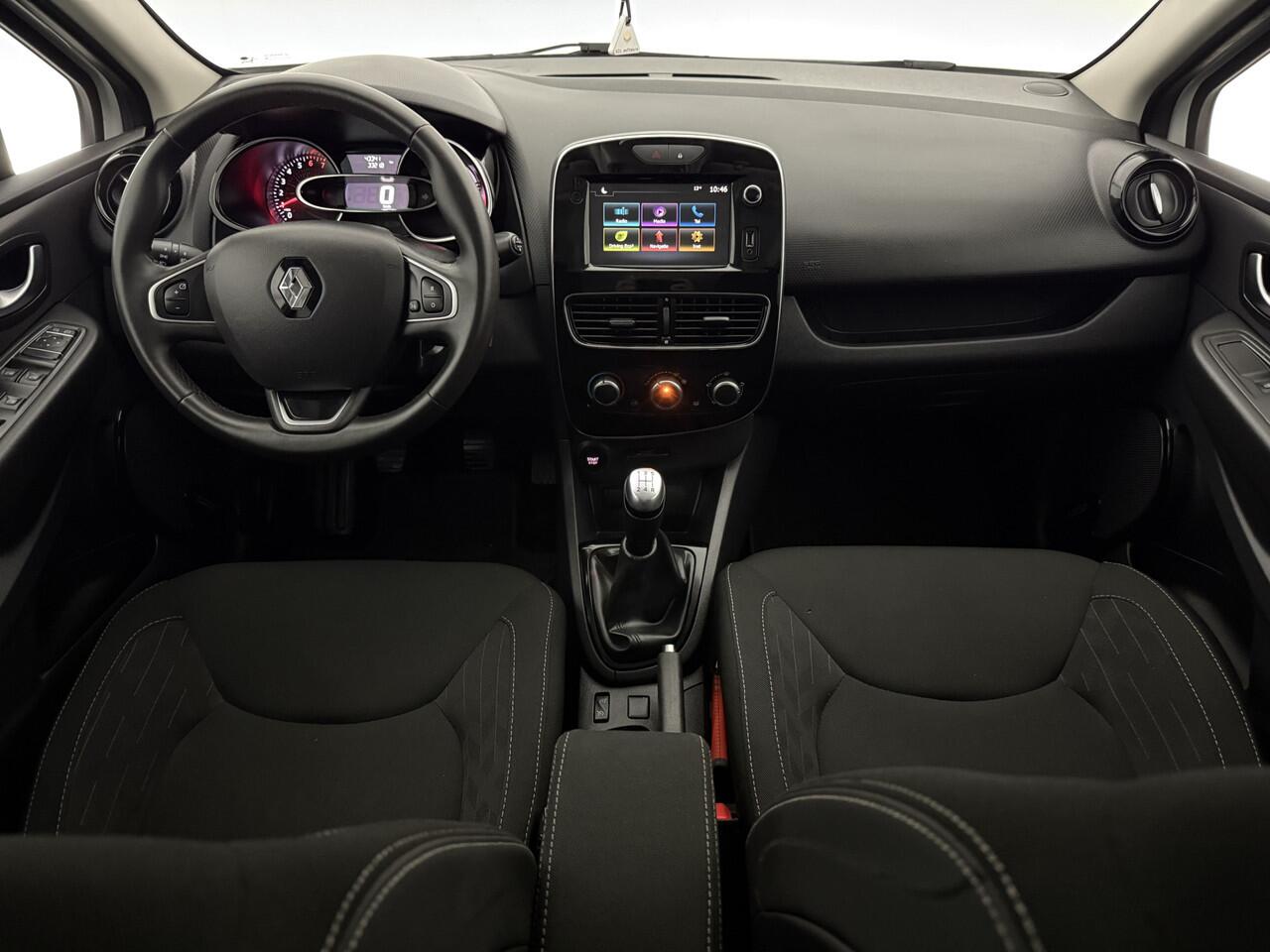 Renault CLIO 0.9 TCe Limited | Carplay | LED | Cruise | Airco | Navigatie | Keyless | Parkeersens.
