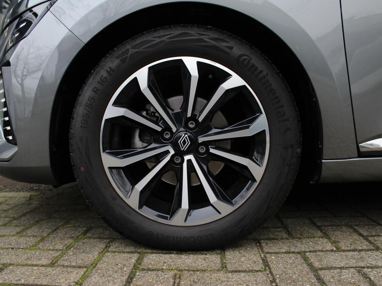 Renault CLIO TCe 90 Techno / DEMO / 18.000KM / CAMERA / PDC A / CLIMATE / CRUISE / APPLE CARPLAY / ANDROID AUTO / PRIVACY GLASS / DAB+ / 16'' LMV