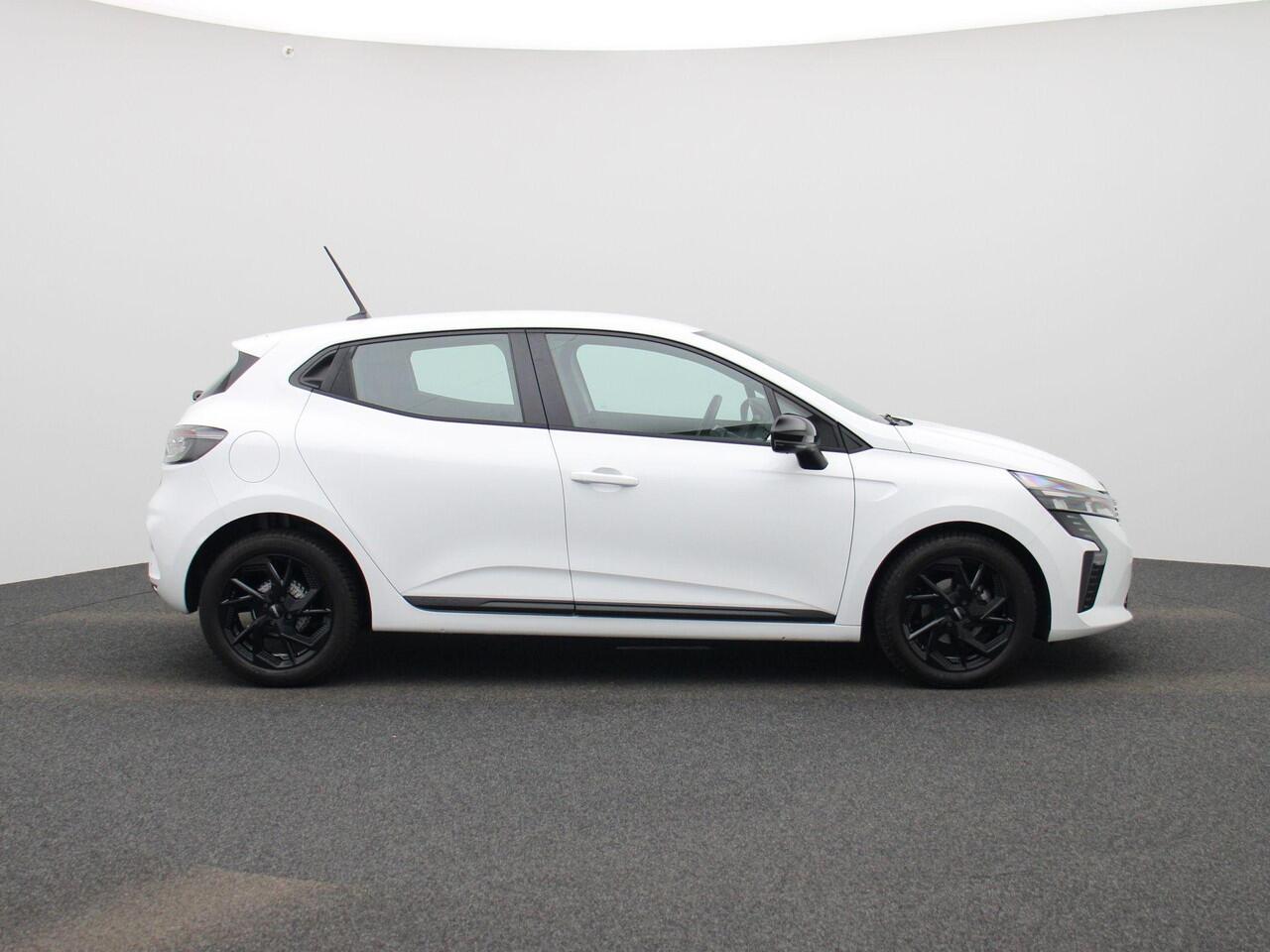 Renault CLIO 1.0 TCe 90 GPF evolution | NIEUW MODEL | PDC Achter | 16 inch Black wheels | LED Pure Vision | Draadloze Apple Carplay & Android Auto | Cruise Control & Snelheidsbegrenzer | Licht- & Regensensor | LMV |