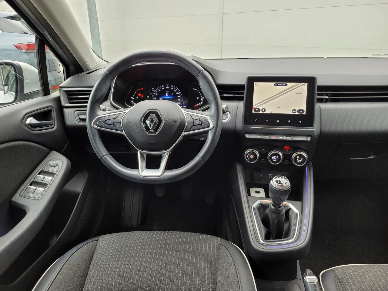 Renault CLIO 1.0 TCe Intens | Camera | Navigatie | 17" Lichtmetalen Velgen | Dealer Onderhouden