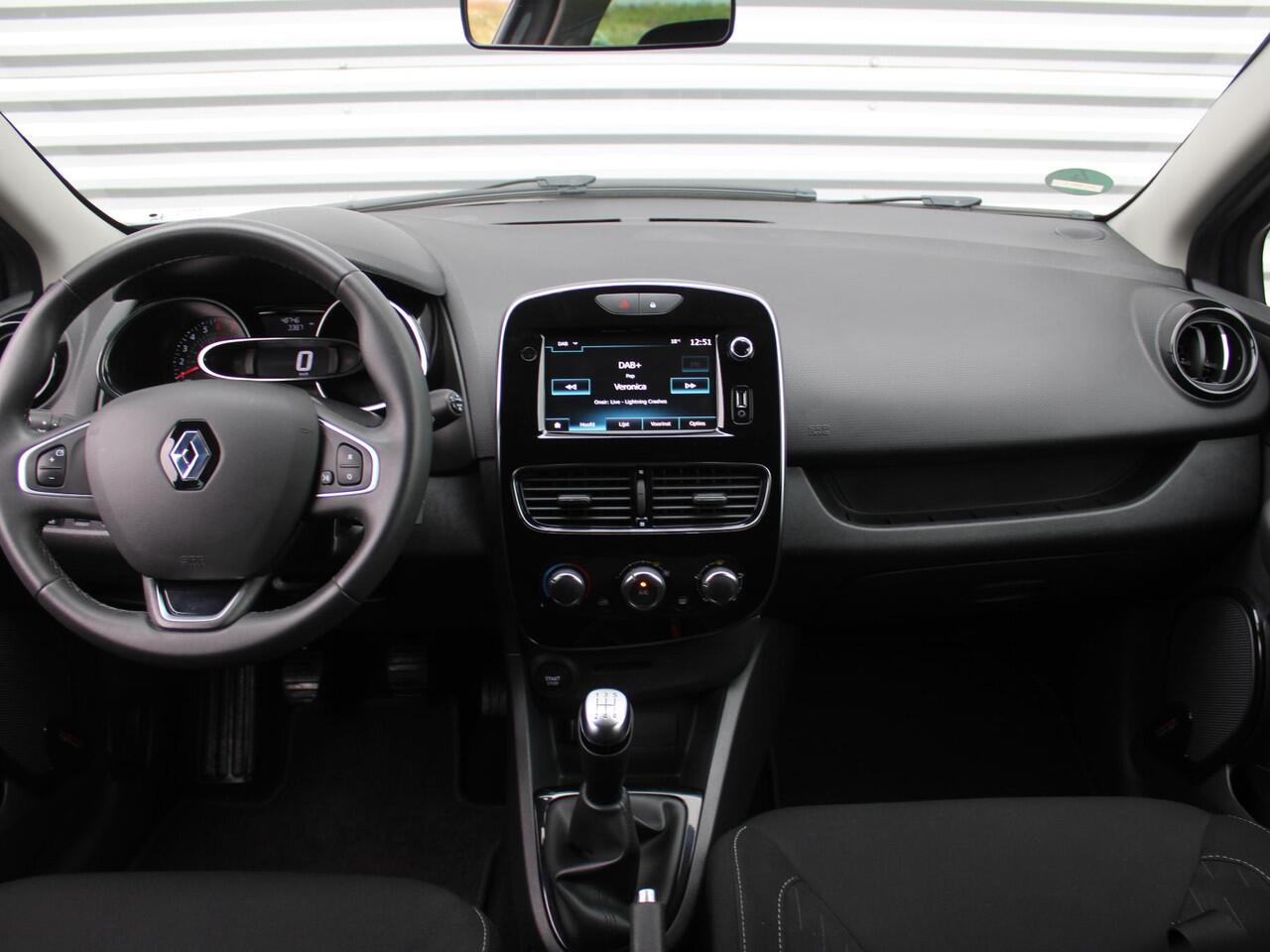 Renault CLIO 0.9 TCe Limited | Airco | Cruise | PDC | 16" LM | Navi | Carplay | Keyless | Winterset |
