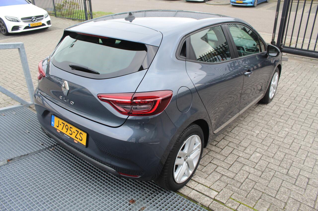 Renault CLIO 1.0 TCe Zen Orig. NL auto/Apple car play/Airco/Cruise control/Verwarmbare buitenspiegels/Rijstrooksensor/Led koplampen