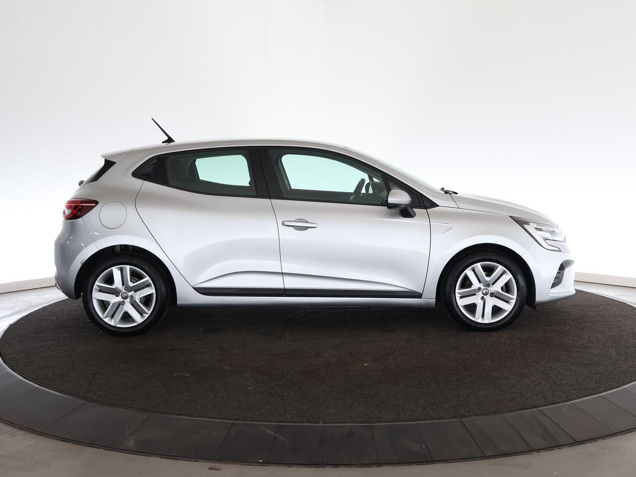 Renault CLIO 1.6 E-Tech Hybrid 140 Zen | Automaat | Navi |*