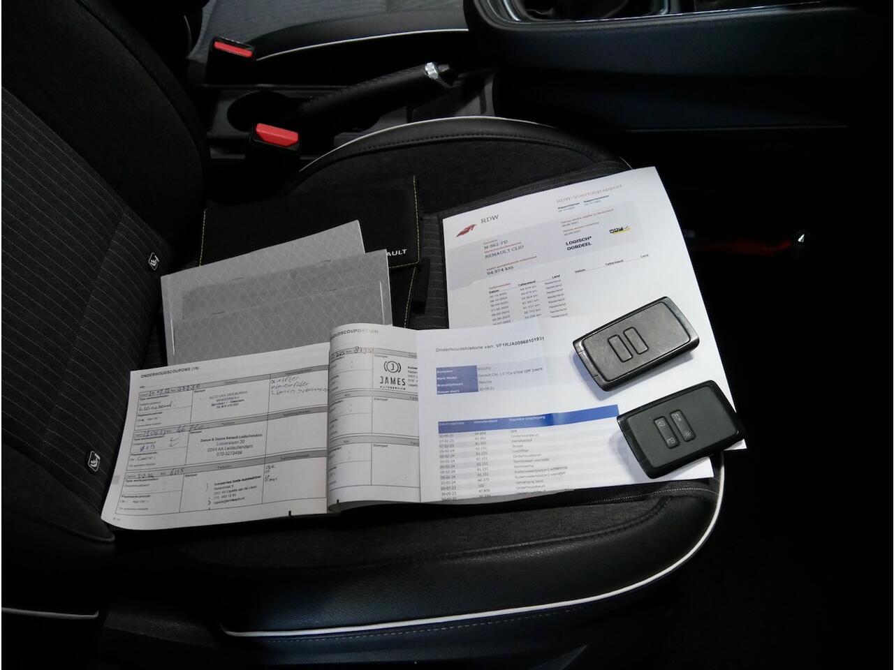 Renault CLIO 1.0 TCe Intens Navi/ECC/PDC/Carplay (all-incl. prijs)