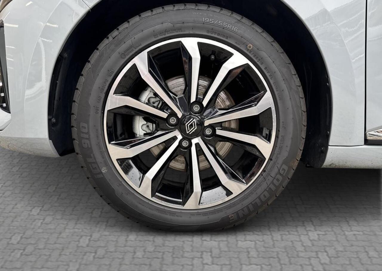 Renault CLIO 1.6 E-Tech Full Hybrid 145 techno