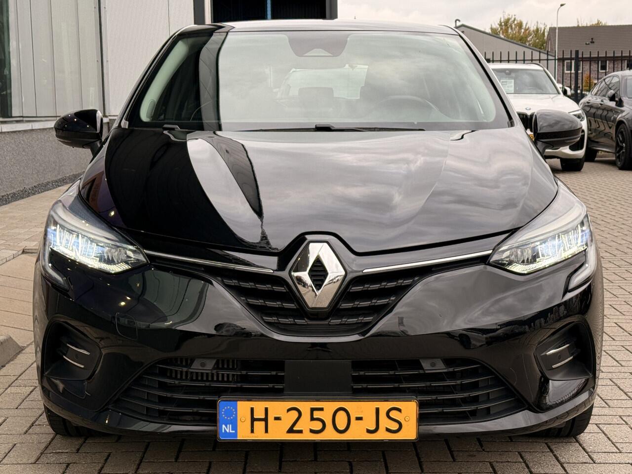 Renault CLIO 1.3 TCe Intens | Led | DAB | Achteruitrijcamera | ACC | Apple Carplay |