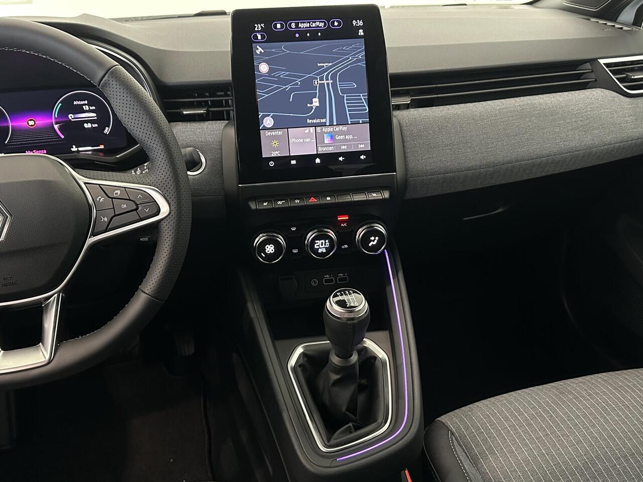 Renault CLIO 1.0 TCe 90 Techno | Navigatie 9,3" | Stoel- en stuurverwarming | Lichtmetalen velgen 17" | Apple Carplay/Android Auto