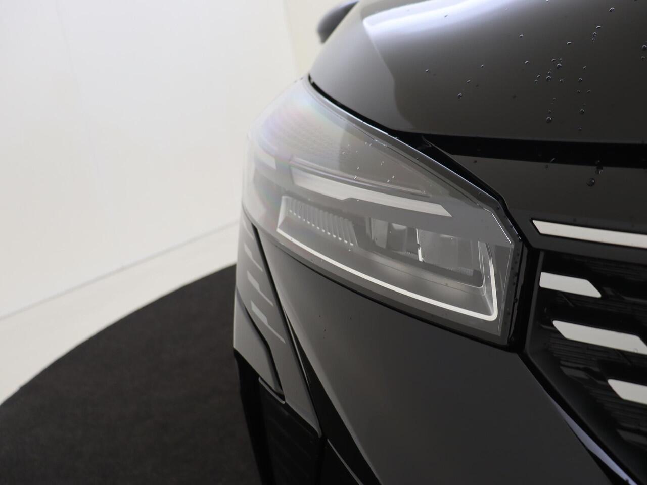 Renault CLIO 1.6 E-Tech Full Hybrid 145 techno | Stoelverwarming | Navigatiesysteem | 17" Lichtmetalen velgen