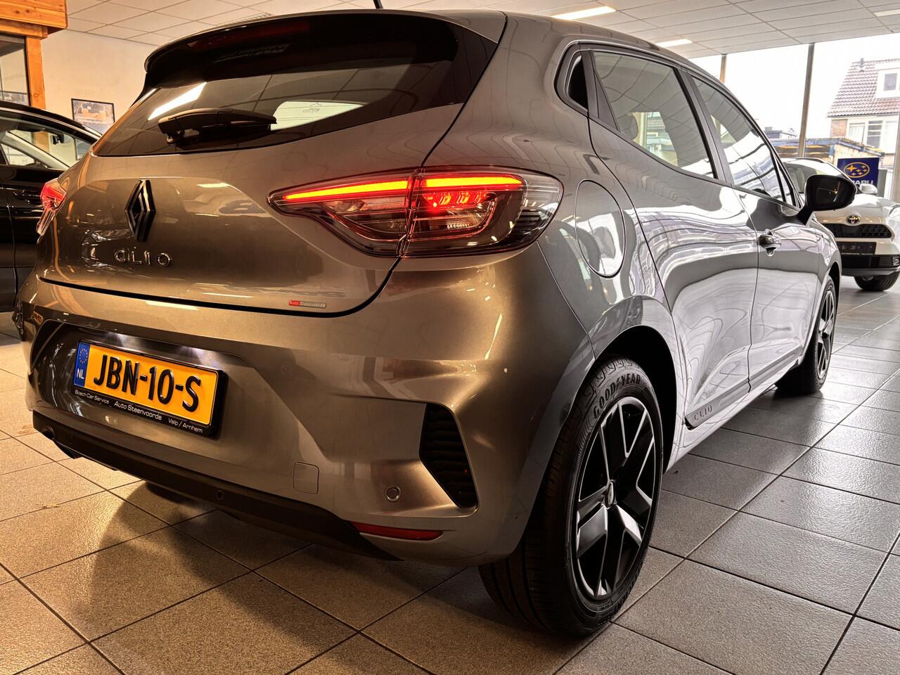 Renault CLIO 1.0 TCe 90 *CARPLAY * PDC * STOELVERW. * KEYLESS