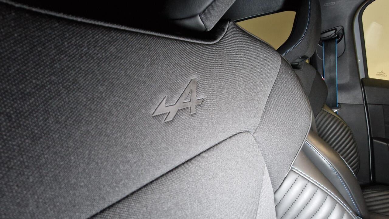 Renault CLIO 1.6 E-Tech Full Hybrid 145 Esprit Alpine | Adaptieve Cruise Control | 17 inch