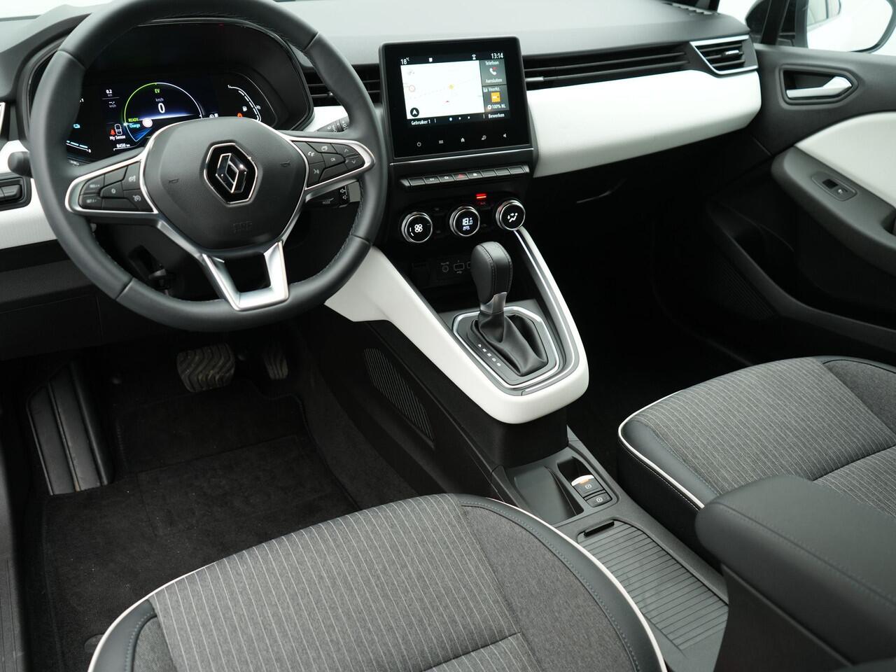 Renault CLIO 1.6 E-Tech Hybrid 145 Techno - RIJKLAARPRIJS - Achteruitrijcamera - All Seasonbanden - Dealeronderhouden