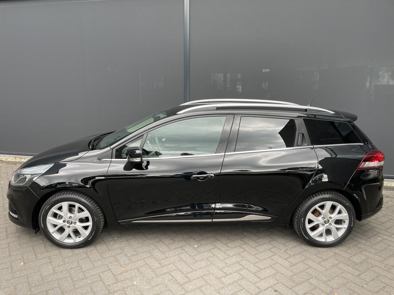Renault CLIO Estate 0.9 TCe Limited Airco - Cruise control - Parkeersensoren achter - Navigatie full map - Mistlampen voor - Lederen stuurwiel - Dakrails