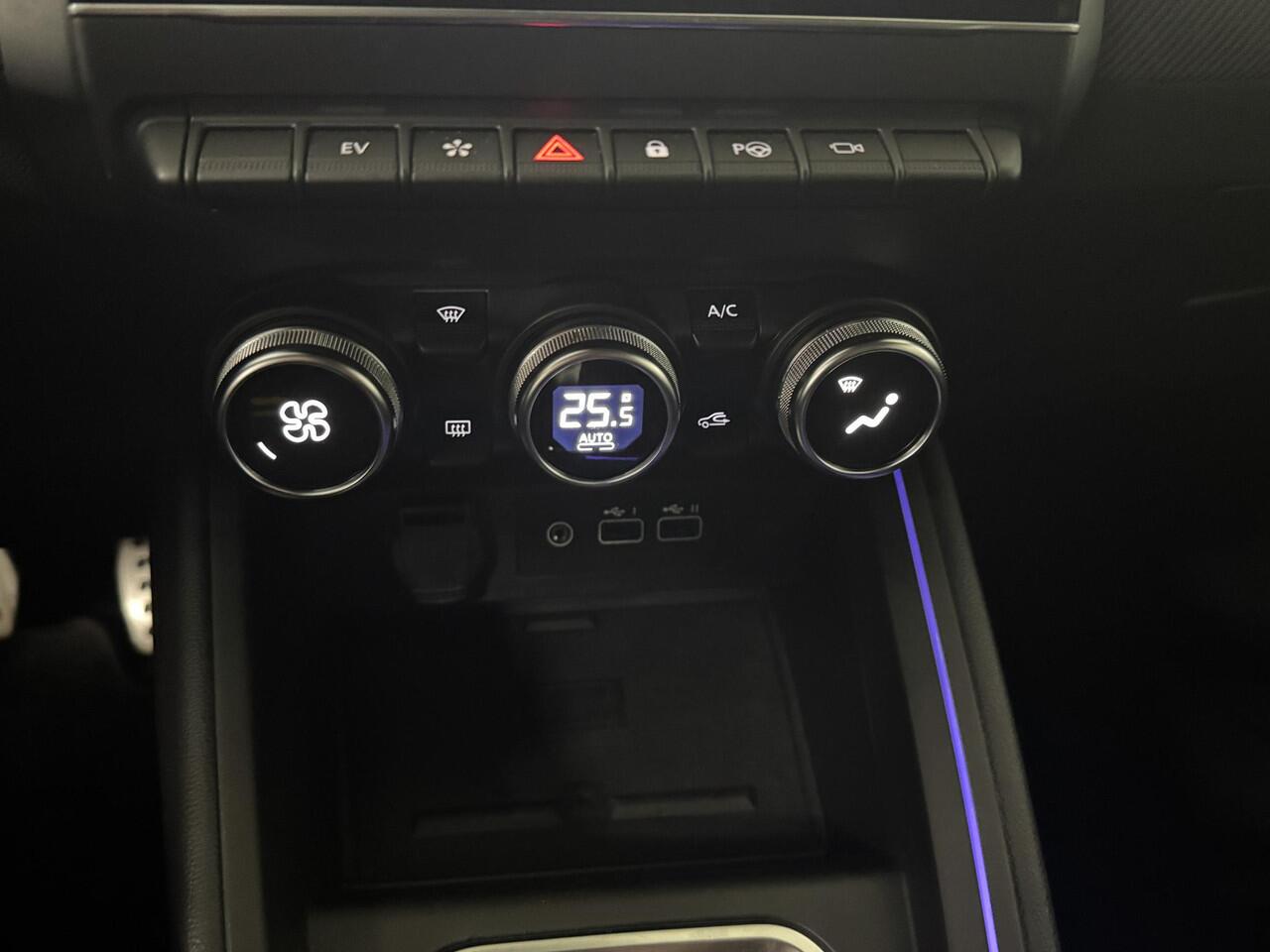 Renault CLIO 1.6 E-Tech Full Hybrid 145 esprit Alpine | BOSE-Audiosysteem | 360° Camera | Adaptive Cruise Control | Climate Control |