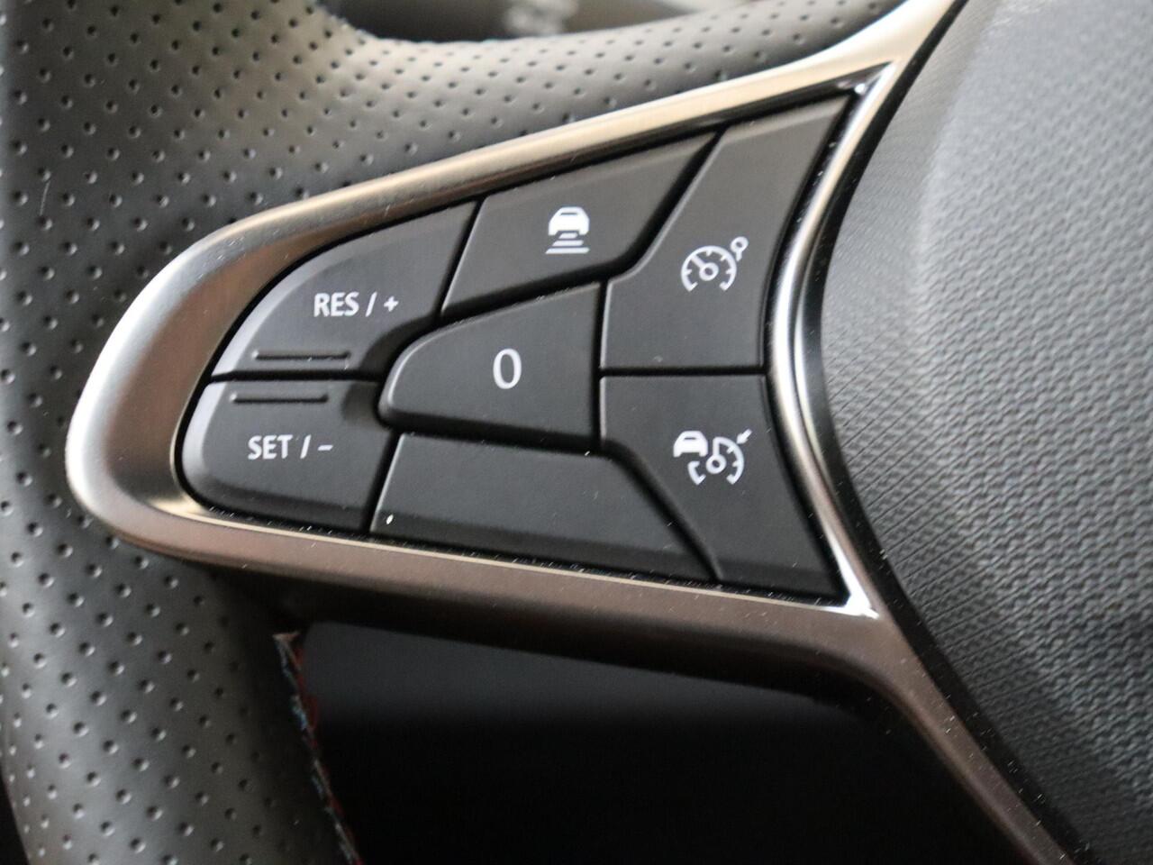 Renault CLIO 1.6 E-Tech Full Hybrid 145PK esprit Alpine | Apple & Android Carplay | BOSE geluidssysteem | 360 Camera | Stoel & Stuurverwarming | Climate Control | Navigatie | Adaptive Cruise Control