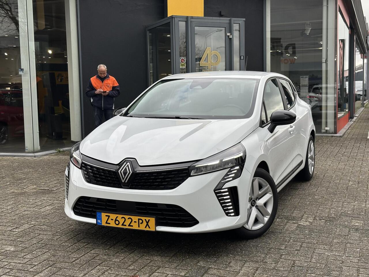 Renault CLIO TCe 90 Evolution | Origineel NL l EX-DEMO | BTW-Auto | Apple Carplay & Android Auto |