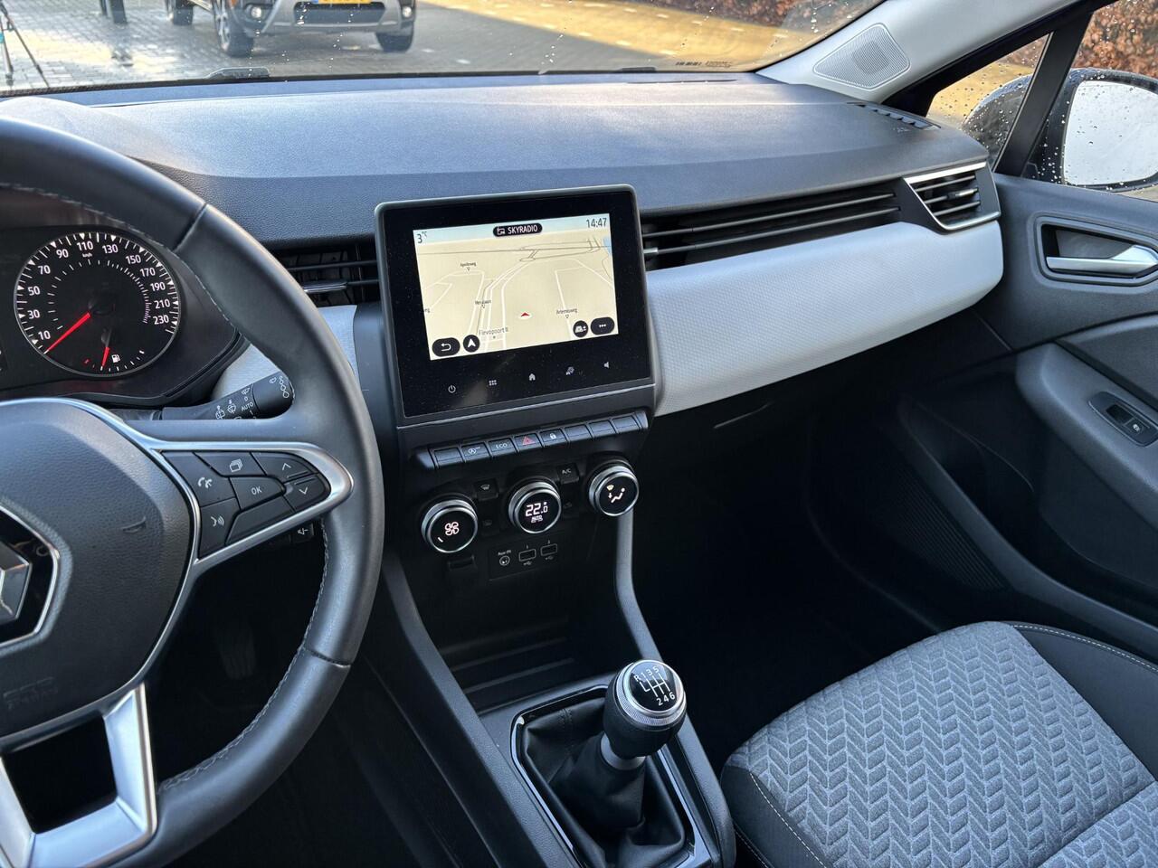 Renault CLIO 1.0 TCe 90 Evolution | Navigatie | Climate control | 1e eig |