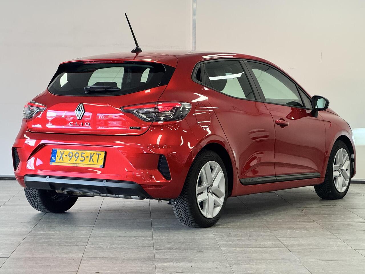 Renault CLIO 1.6 E-Tech Full Hybrid 145 evolution | NAVIGATIE | APPLE CARPLAY & ANDROID AUTO | PARKEERSENSOREN