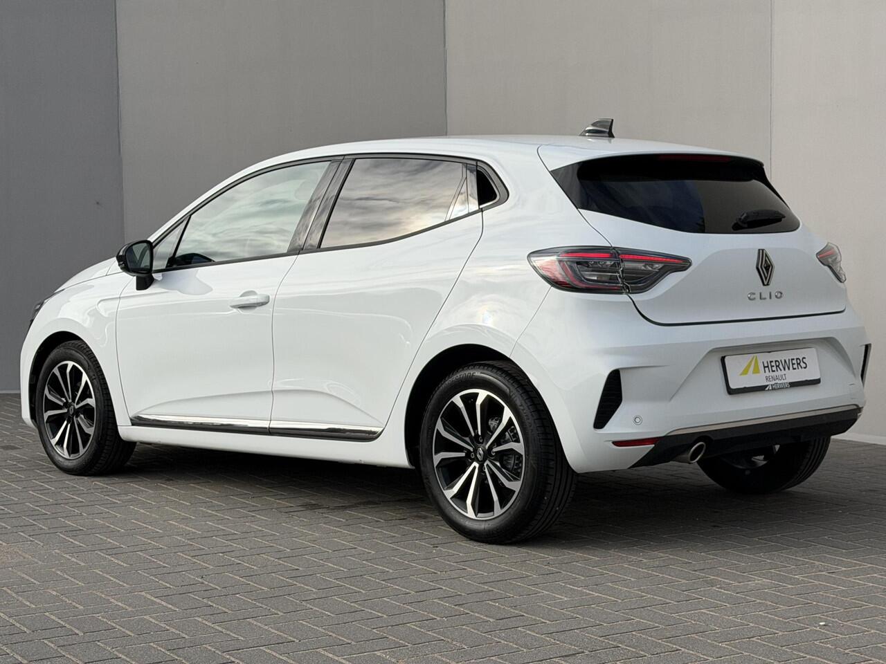 Renault CLIO 1.0 TCe 90 GPF techno Handgeschakeld / Apple Carplay Android Auto / Winter Pack / Achteruitrijcamera / Stoel-, en Stuurverwarming / Keyless Entry/Start