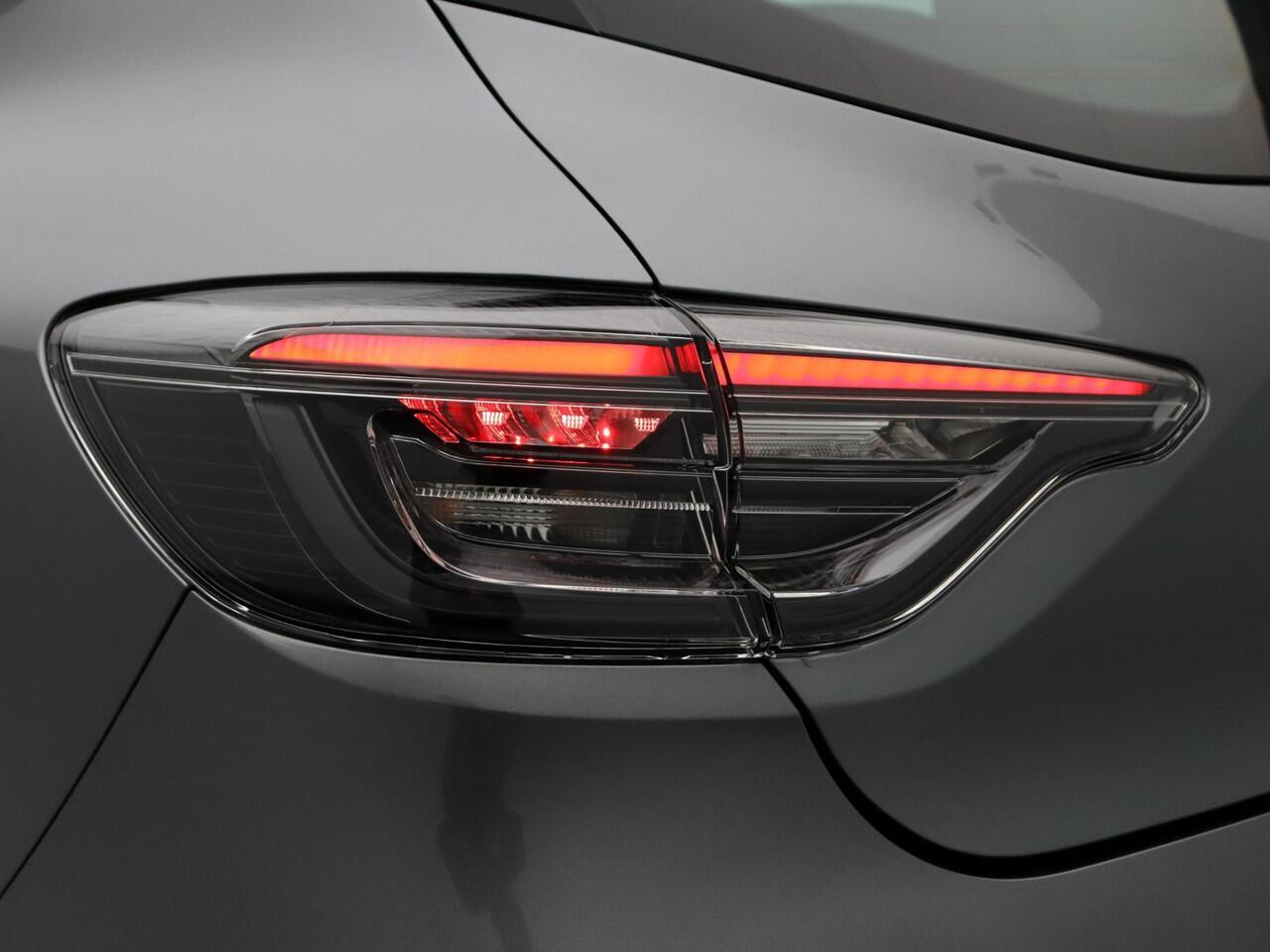 Renault CLIO TCe 90pk GPF evolution | Airco | Parkeersensoren achter | Cruise control | Apple carplay | Vierseizoenbanden |