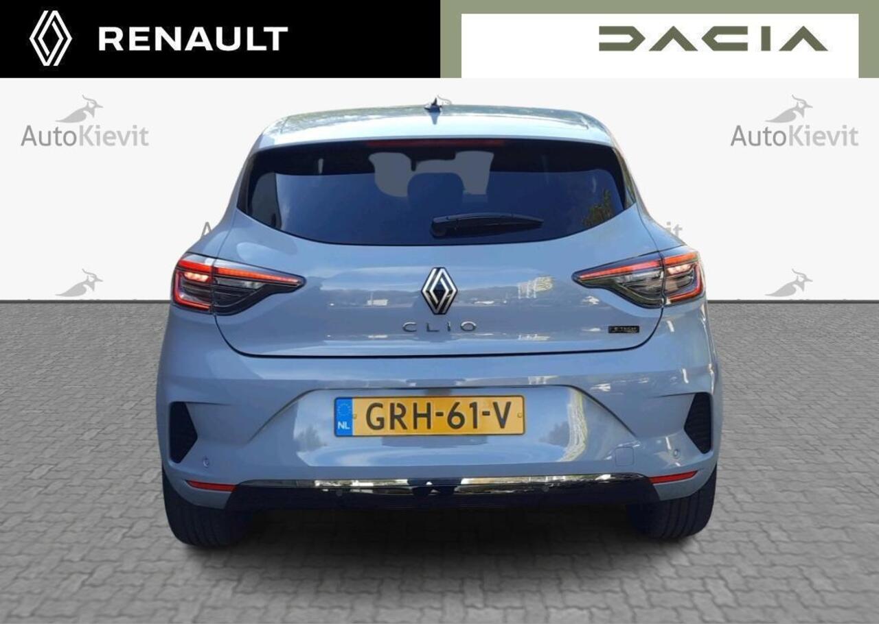 Renault CLIO 1.6 E-Tech Full Hybrid 145 techno