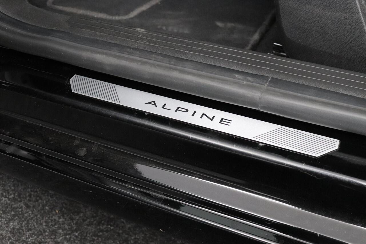 Renault CLIO 1.0 TCe 90 GPF esprit Alpine | BOSE Audio| 360 Camera| Virtual Cockpit| 17'' Alpine Velgen| Alpine Sport Stoelen|