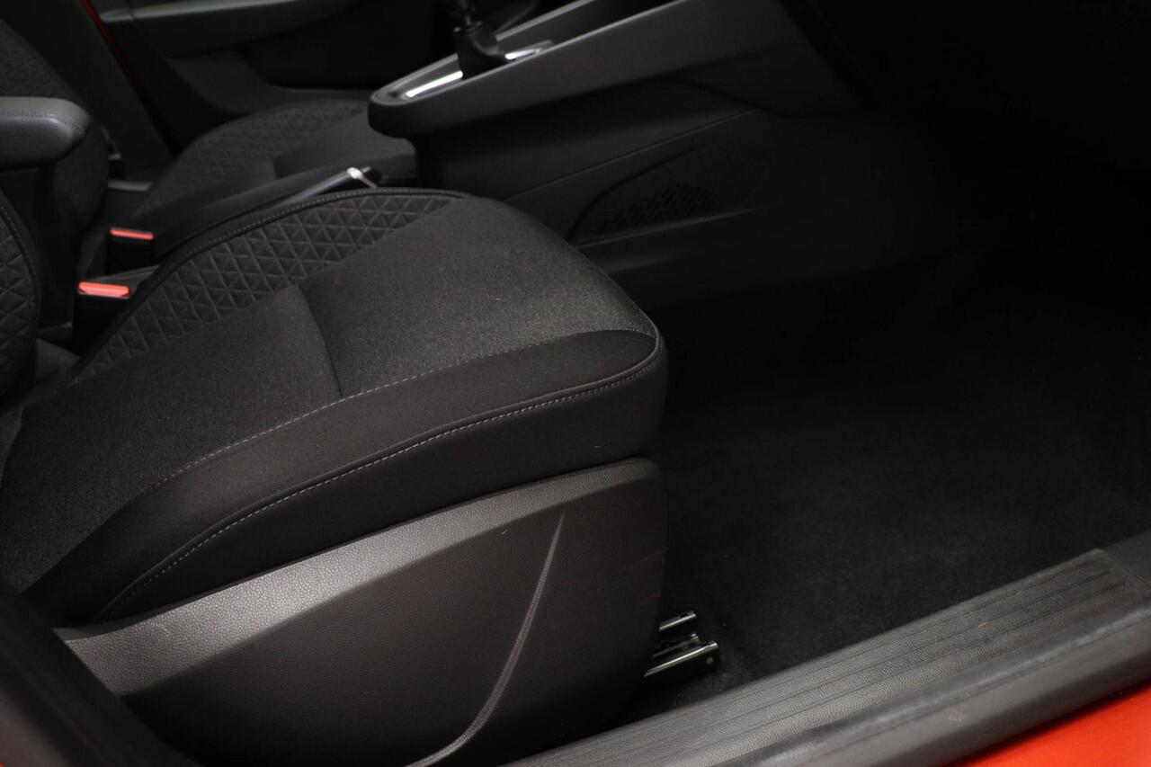 Renault CLIO 1.0 SCe Zen | LED | CLIMA | STOELVERWARMING | DAB | APPLE