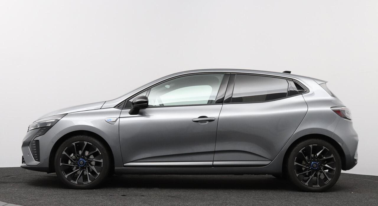 Renault CLIO 1.6 E-Tech Full Hybrid 145 esprit Alpine | Pack City | Bose Audio | 360 Camera |