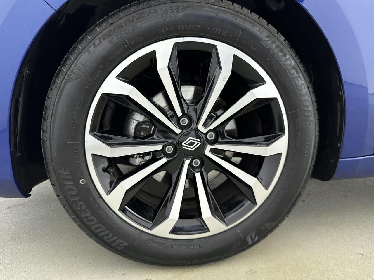 Renault CLIO 1.0 TCe GPF Techno 90PK | Navigatie 9,3'' | Climate Control | Keyless | Achteruitrijcamera | Half-Leder | Apple CarPlay & Android Auto