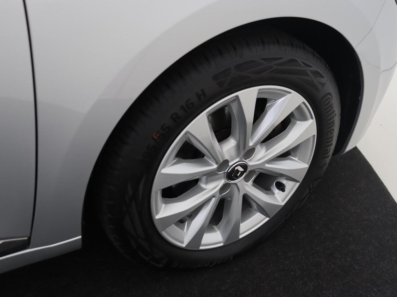 Renault CLIO 1.3 TCe Intens | Automaat | Camera | Airco | keyless entry