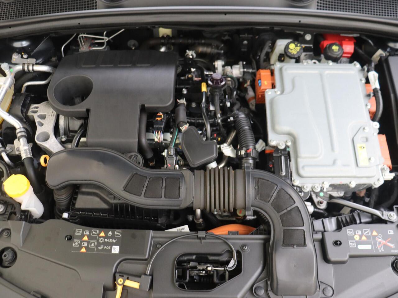 Renault CLIO 1.6 E-Tech Hybrid 140 Serie Limitee E-TECH | Apple Carplay/Android Auto | cruise control | LED koplampen | rijstrooksensor met correctie